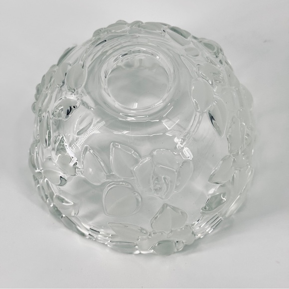 Vintage Mikasa Bella Rose 3D Crystal Bowl - Picture 7 of 9